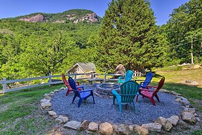 Breathtaking Views: Unique Chimney Rock Cottage!