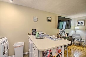 Wintergreen Resort Studio w/ Deck & Ski-out Access