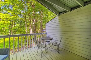 Wintergreen Resort Studio w/ Deck & Ski-out Access