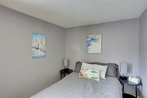 Albany Family Lake Getaway Near State Parks!