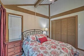 Ski Resort Cabin w/ Deck in Beech Mountain!