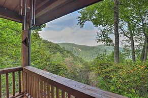 Tranquil Hendersonville Cabin w/ Mountain Views!