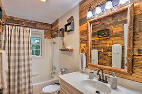 Tranquil Hendersonville Cabin w/ Mountain Views!