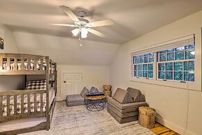 Tranquil Hendersonville Cabin w/ Mountain Views!