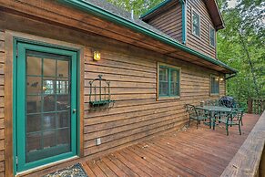 Tranquil Hendersonville Cabin w/ Mountain Views!