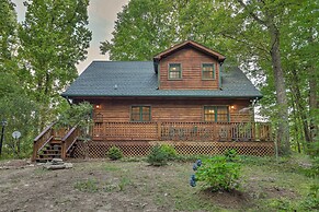 Tranquil Hendersonville Cabin w/ Mountain Views!