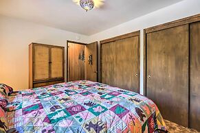 Near Hiking & Skiing: Bear Valley Cabin!