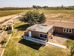 California Countryside Retreat: Pets Welcome!