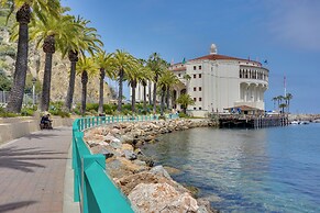 Catalina Island Duplex - Steps to Beach & Pier!