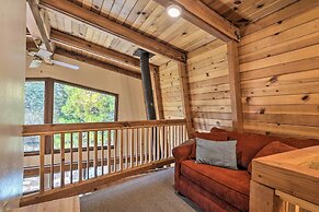 Charming Pinecrest Cabin w/ Private Deck