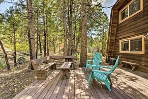 Charming Pinecrest Cabin w/ Private Deck