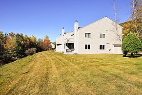 Bartlett Condo w/ Mountain Views Near Ski Resorts!