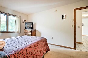 Bartlett Condo w/ Mountain Views Near Ski Resorts!