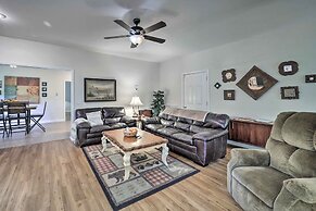 Near Sugar Mtn Resort: Banner Elk Haven w/ Views!