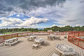 Resort Amenities: Beech Mtn Condo Near Skiing!