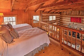 Cozy Cumberland Mountain Cabin w/ Stunning Views!
