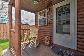 Cozy Augusta Cabin w/ Grill - Walk to Main St