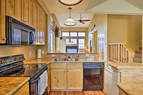 2-story Condo w/ Mtn View, Steps to Ski Lift!