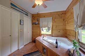 Lakewood Lodge Escape w/ Fire Pit