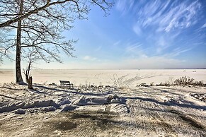 4 Season, Waterfront Houghton Lake House w/ Dock!