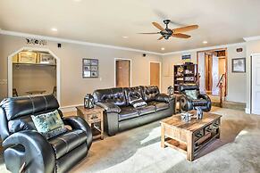 4 Season, Waterfront Houghton Lake House w/ Dock!