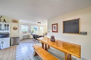 Boothbay Apt w/ Furnished Deck ~ 1 Mi to Bay