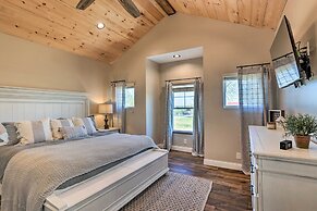 Chic Williamstown Retreat With Pool & Hot Tub!