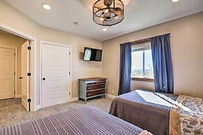 Chic Williamstown Retreat With Pool & Hot Tub!