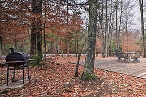 Cosby Cabin w/ Hot Tub ~ 18 Mi to Gatlinburg!