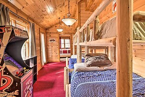 Cosby Cabin w/ Hot Tub ~ 18 Mi to Gatlinburg!
