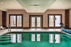 Cosby Cabin w/ Hot Tub ~ 18 Mi to Gatlinburg!