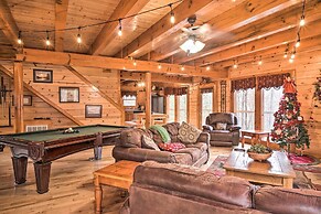 Cosby Cabin w/ Hot Tub ~ 18 Mi to Gatlinburg!