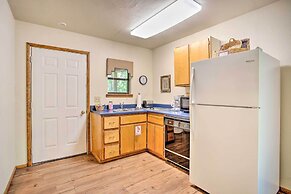 Bright Davis Escape w/ Screened-in Porch!