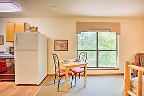 Bright Davis Escape w/ Screened-in Porch!