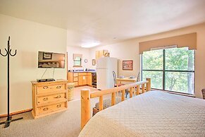 Bright Davis Escape w/ Screened-in Porch!