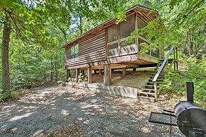 Bright Davis Escape w/ Screened-in Porch!