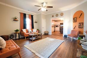 Charming Huntsville Home w/ Deck!