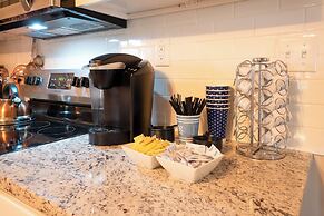 Charming Huntsville Home w/ Deck!