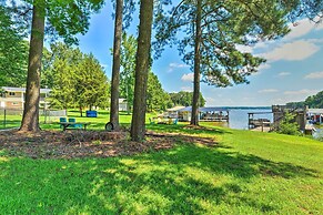 Beautiful Lakefront Retreat w/ Dock & Grill!