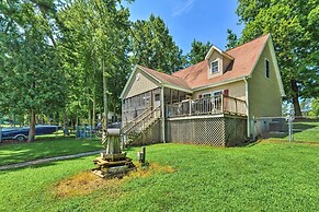 Beautiful Lakefront Retreat w/ Dock & Grill!