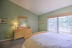 Anderson Island Retreat w/ Lakefront Deck & Canoe!