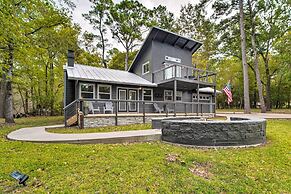 Cape Royale Cottage w/ Fire Pit & Water Views