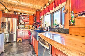 Chic Brandon Cabin w/ Pool, Hot Tub + Sauna!