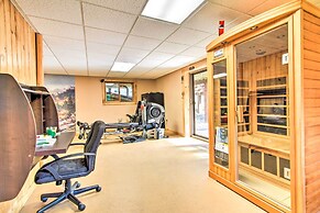 Chic Brandon Cabin w/ Pool, Hot Tub + Sauna!