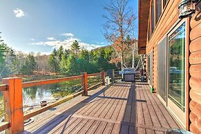 Chic Brandon Cabin w/ Pool, Hot Tub + Sauna!
