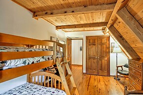Family-friendly Massanutten Log Home w/ Views!