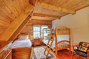 Family-friendly Massanutten Log Home w/ Views!