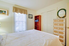 Charming Bay Head Retreat - Half-mi to Beach!