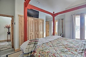Cozy Mountain Getaway w/ Ski Shuttle Access!