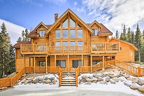 Expansive Alma Cabin w/ Hot Tub & Mountain Views!